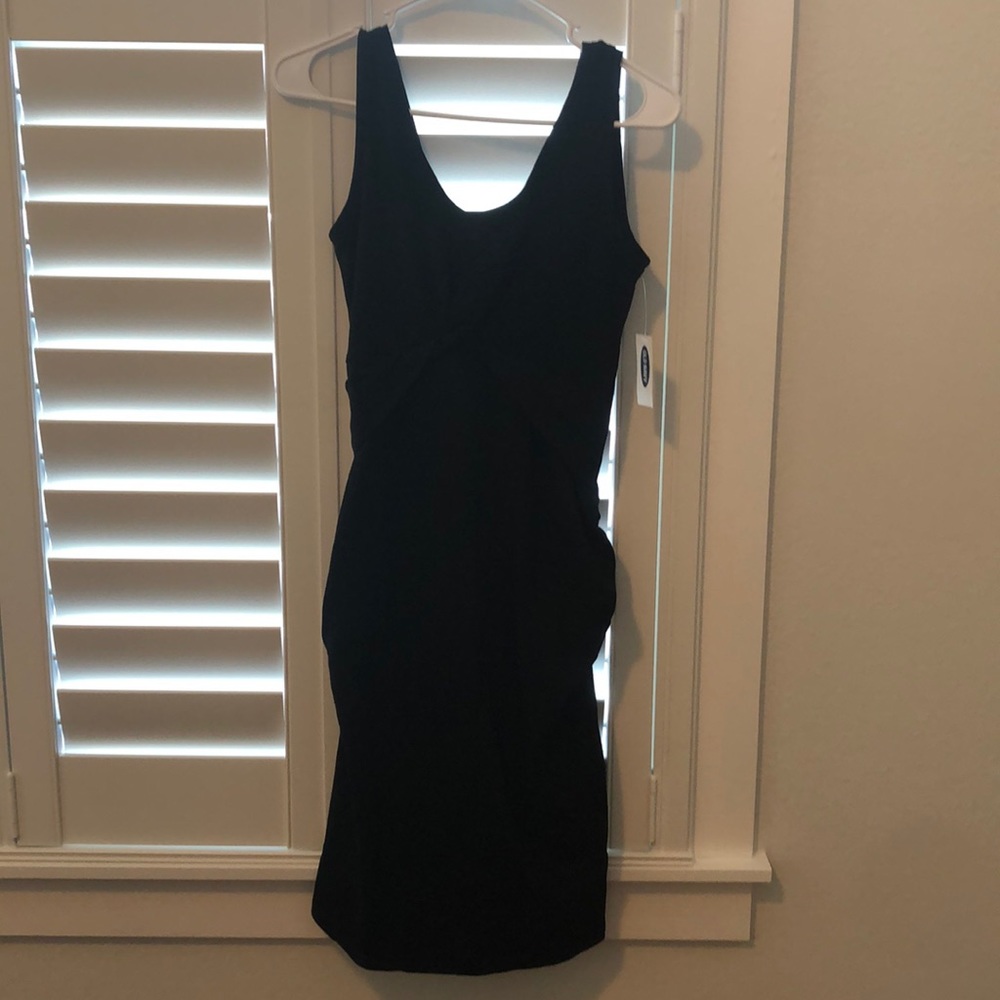 Old Navy Black Twist front Maternity Dress
